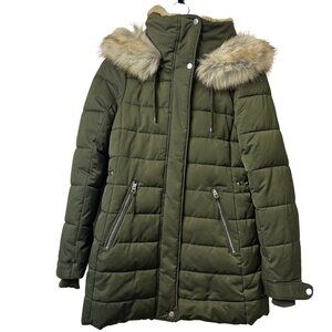 ZARA Women's Winter Coat Size Small in Green